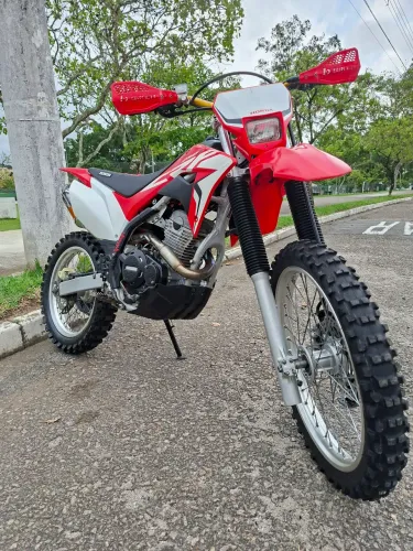 Honda CRF 250f Muito Nova