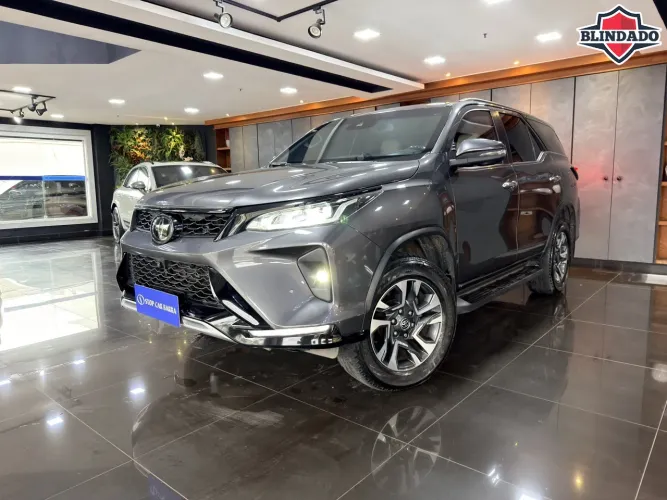 Toyota Hilux SW4 4X4 2.8 Diesel 2024