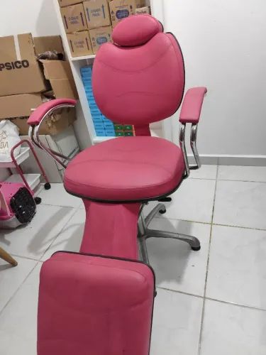 Cadeira Reclinável Rosa