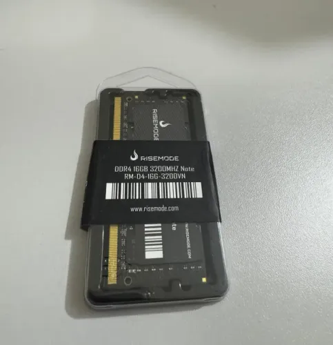 Memória RAM 16gb ddr4 3200 MHZ. R$480,00