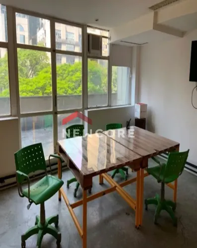 Sala comercial em Avenida Brigadeiro Faria Lima - Jardim Paulistano - São Paulo/SP