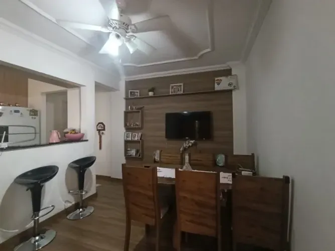 Apartamento todo com armários planejados