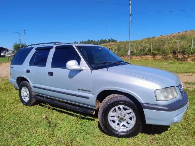 Chevrolet S10 Blazer DLX 2.8 4X4 TB Interc. Diesel 2000