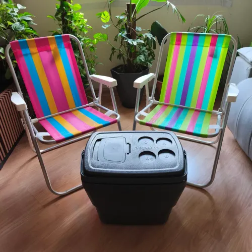 Kit praia completo Kit praia / camping - 2 cadeiras + caixa térmica Soprano 28l
