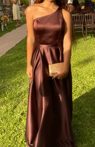 Vestido de festa, elegante, casual, um ombro só, com bojo