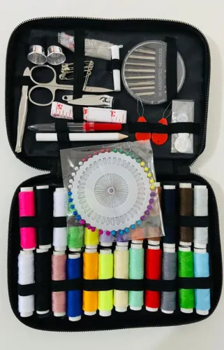 Kit de costura portátil de 85 peças, kit de agulha e linha para costura