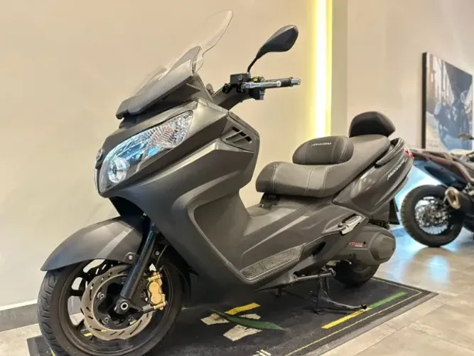 MAXSYM 400i 2023 - IMPECÁVEL - ANG
