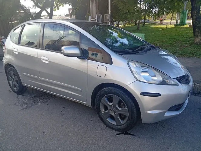Honda Fit LX 1.4/ 1.4 Flex 8v/16v 5P Aut. 2012