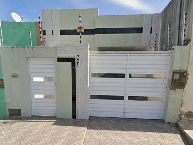 Casa a venda no Santa Monica 2