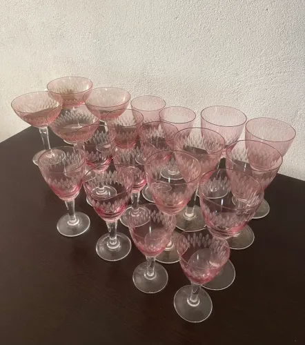 Taças em vidro rose
