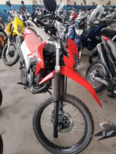 HONDA XR Tornado 2026