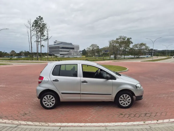 Volkswagen Fox Plus 1.0mi/ 1.0mi Total Flex 8V 4P 2008