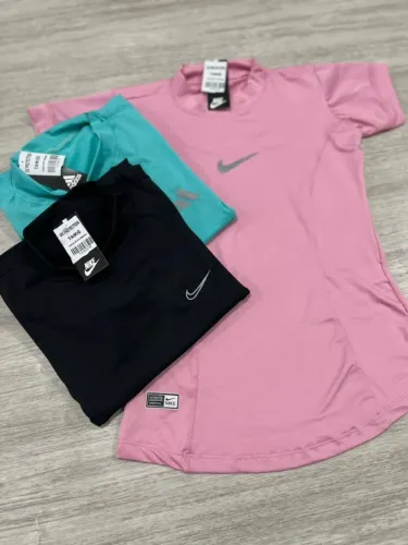 Roupas esportivas femininas