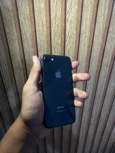 IPHONE - 8 NOVO