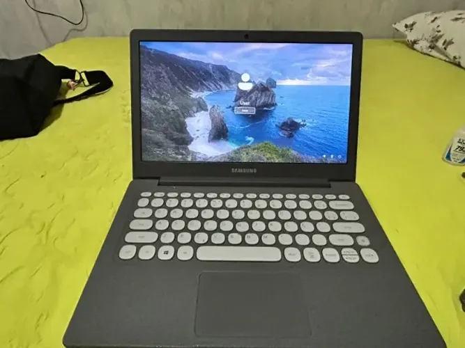 Notebook Samsung Flash F30 Celeron