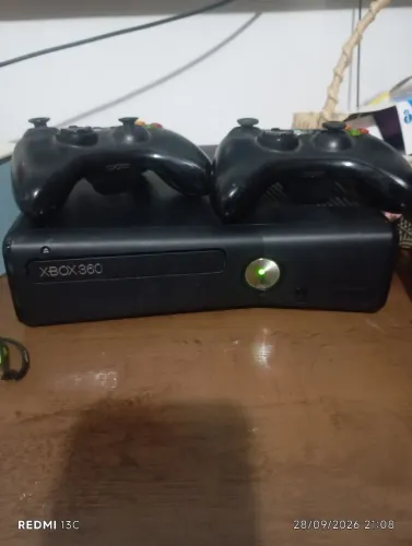 Xbox360 completo mais alguns jogos desbloqueado  