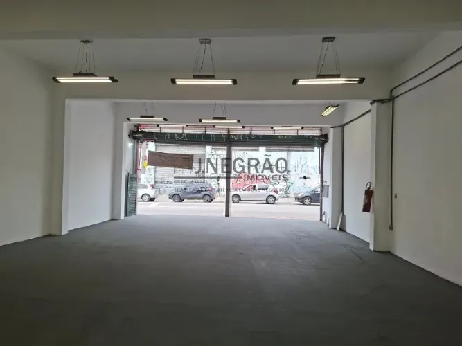 Galpão Industrial à Venda em São João Clímaco - 475m² - 2 Banheiros - São Paulo-SP