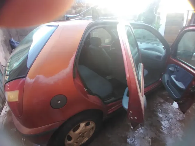 Fiat Palio EL 1.5 MPI 2P E 4P (álcool) 1998