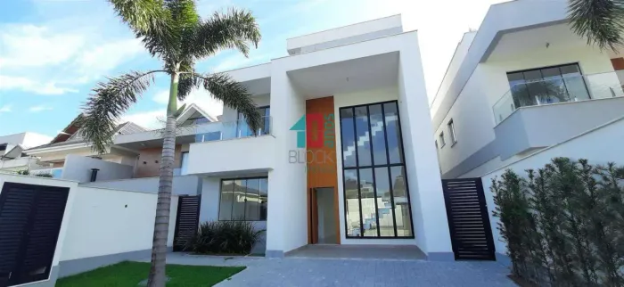 Recreio dos Bandeirantes | Casa de Condomínio 5 quartos, sendo 5 suites