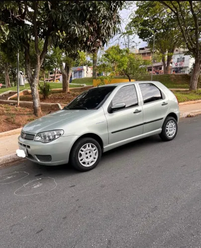 Fiat Palio 1.0 Cel. Econ./italia F.flex 8V 4P 2010