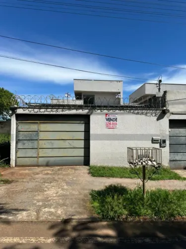 Casa - Jardim Flamboyant - Senador Canedo/GO