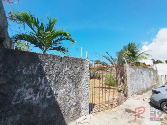 Terreno em Ótima localização, no Bairro Calhau.