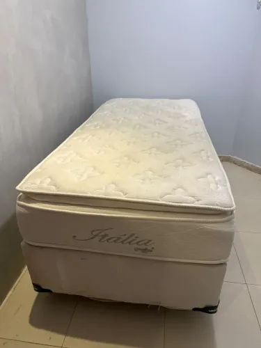 CAMA BOX SOLTEIRO, R$ 500,00.