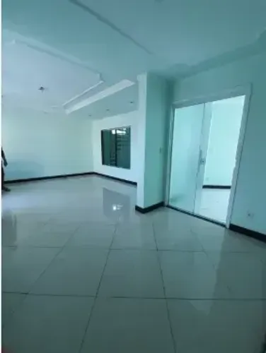 Casa pra locação no IPS com 3 quartos sendo 1 suíte e 360m² de área construída