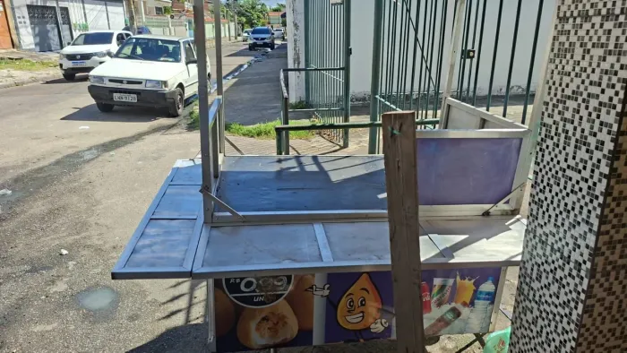Barraca completa estufa e fritadeira mais freezer 