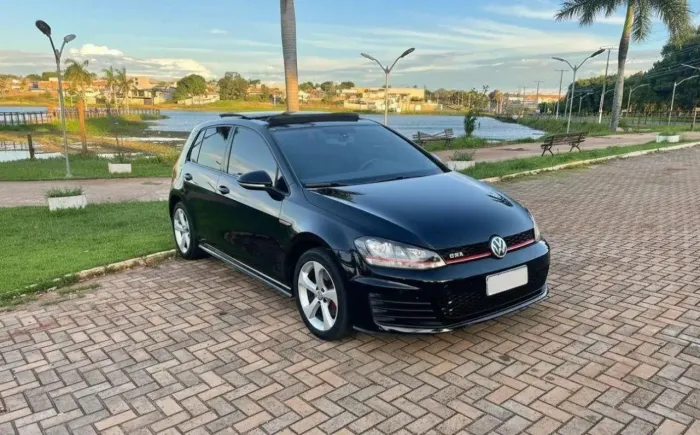 Volkswagen Golf GTI 2.0 TSI 220cv Aut. 2015