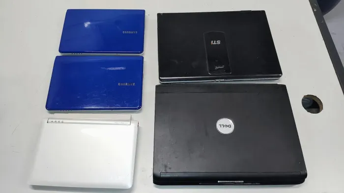 Lote 5 notebook por 400