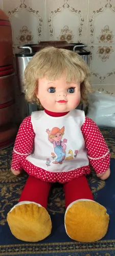 Boneca anda nenê da estrela antiga, anos 70