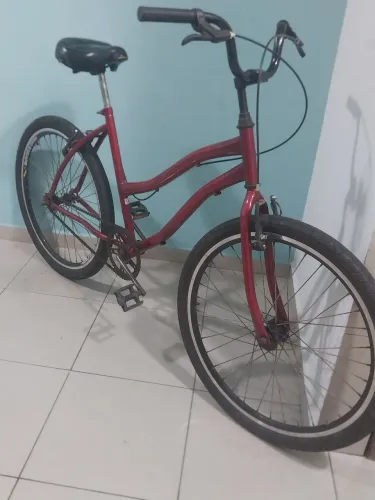 Bicicleta aro 26 vermelha 