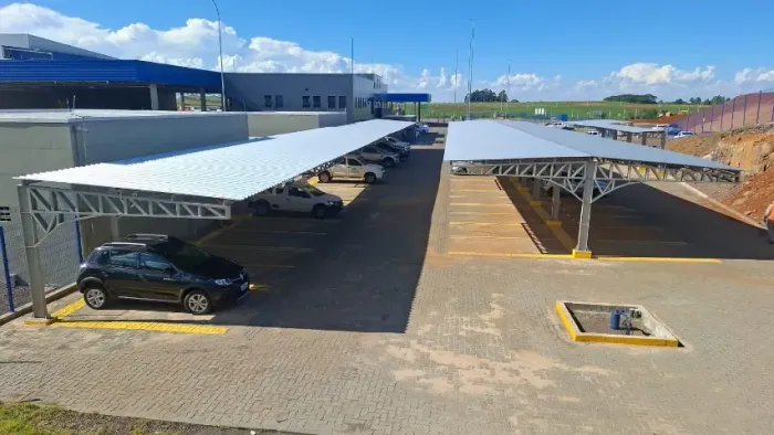 Cobertura Metálica para Garagem | Fabricação e Instalação