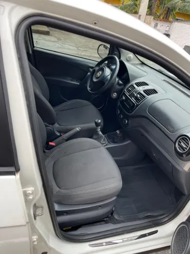 Fiat Grand Siena Attrac. 1.4 EVO F.flex 8V 2015