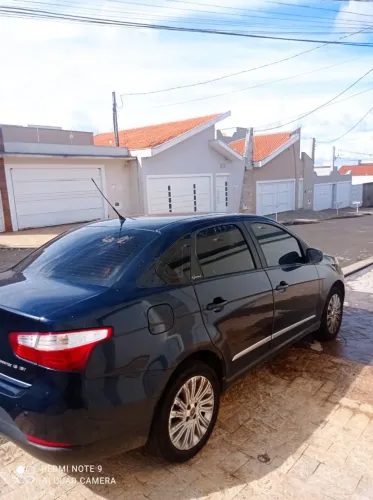 Fiat Grand Siena Essence 1.6 Flex 16V 2015