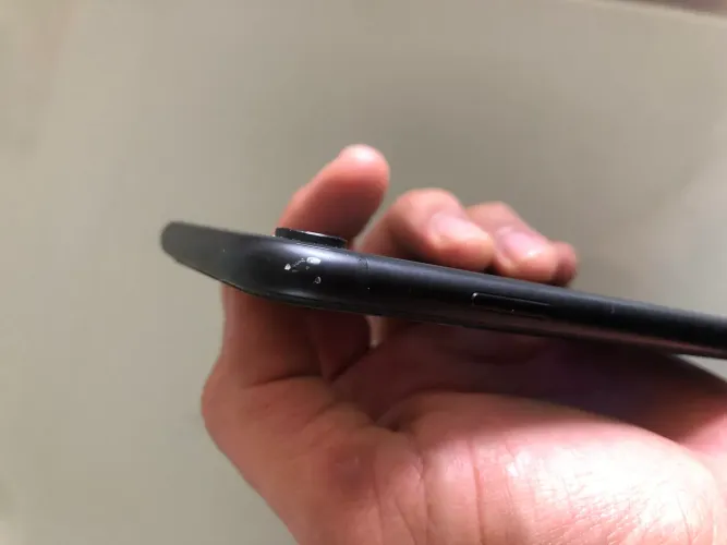 iPhone XR 64GB - Bateria 86% - Muito Conservado