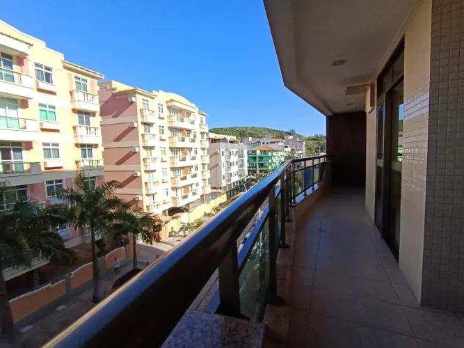 PRAINHA/50m Mar AptoFrente Varanda SlAmpla 2Qtos(1Suíte) Coz Banh 1Vg Elev Internet SFesta