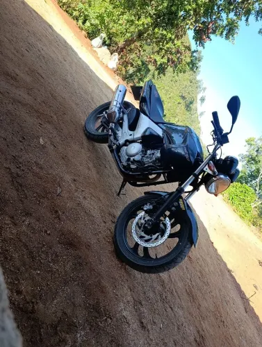 Ótima Moto