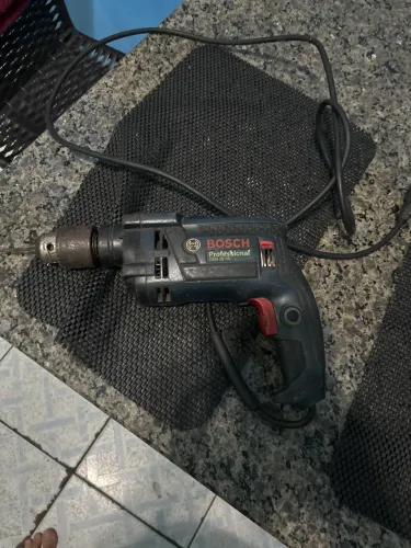 Furadeira Bosch GSB 16 RÉ
