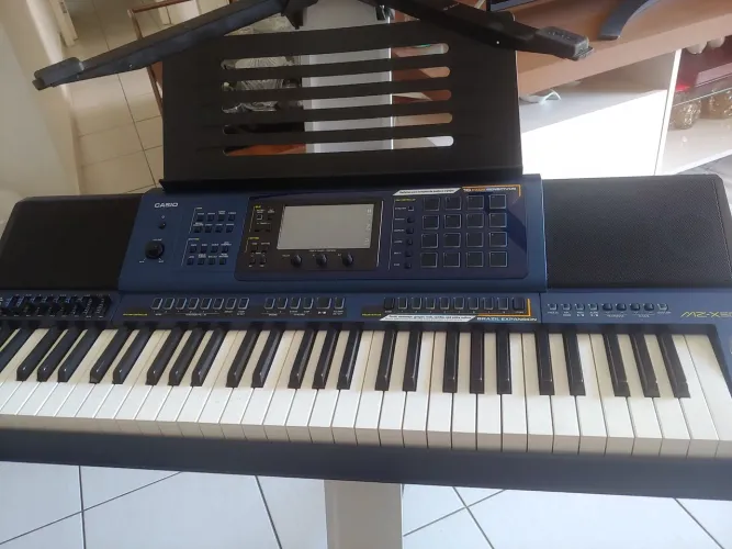 Teclado casio com arranjador mz x500
