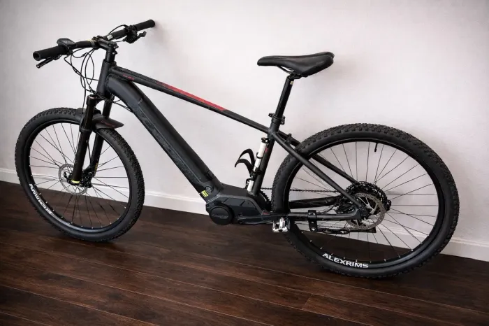 Bicicleta Oggi 8.2 Elétrica 