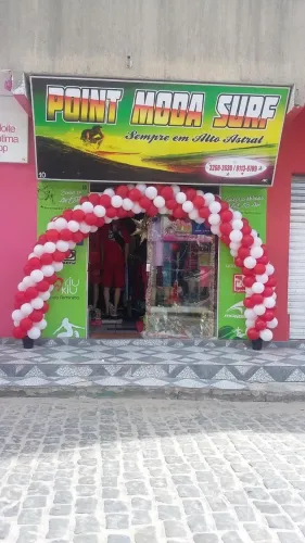 Loja de roupas de surf completa 