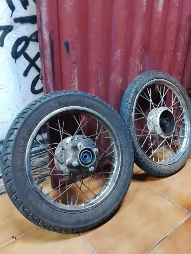 PNEUS E RODAS PARA HONDA POP 110i