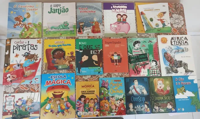 Livros infantis - Combo com 18 Livros 