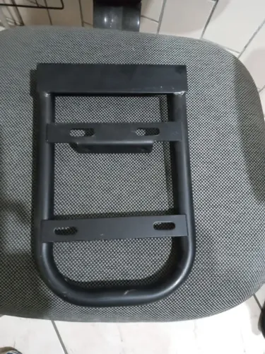 Suporte para baú de scooters elétrica