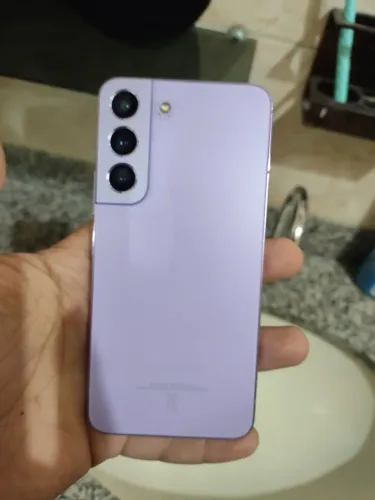 Samsung Galaxy s22 