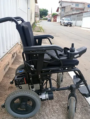 Cadeira de rodas elétrica freedom compacto
