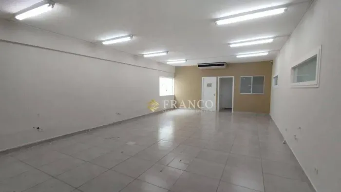 Sala para alugar, 308m² - Parque Senhor do Bonfim - Taubaté/SP