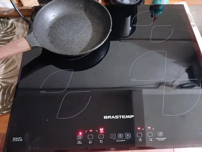 Fogão de indução brastemp 